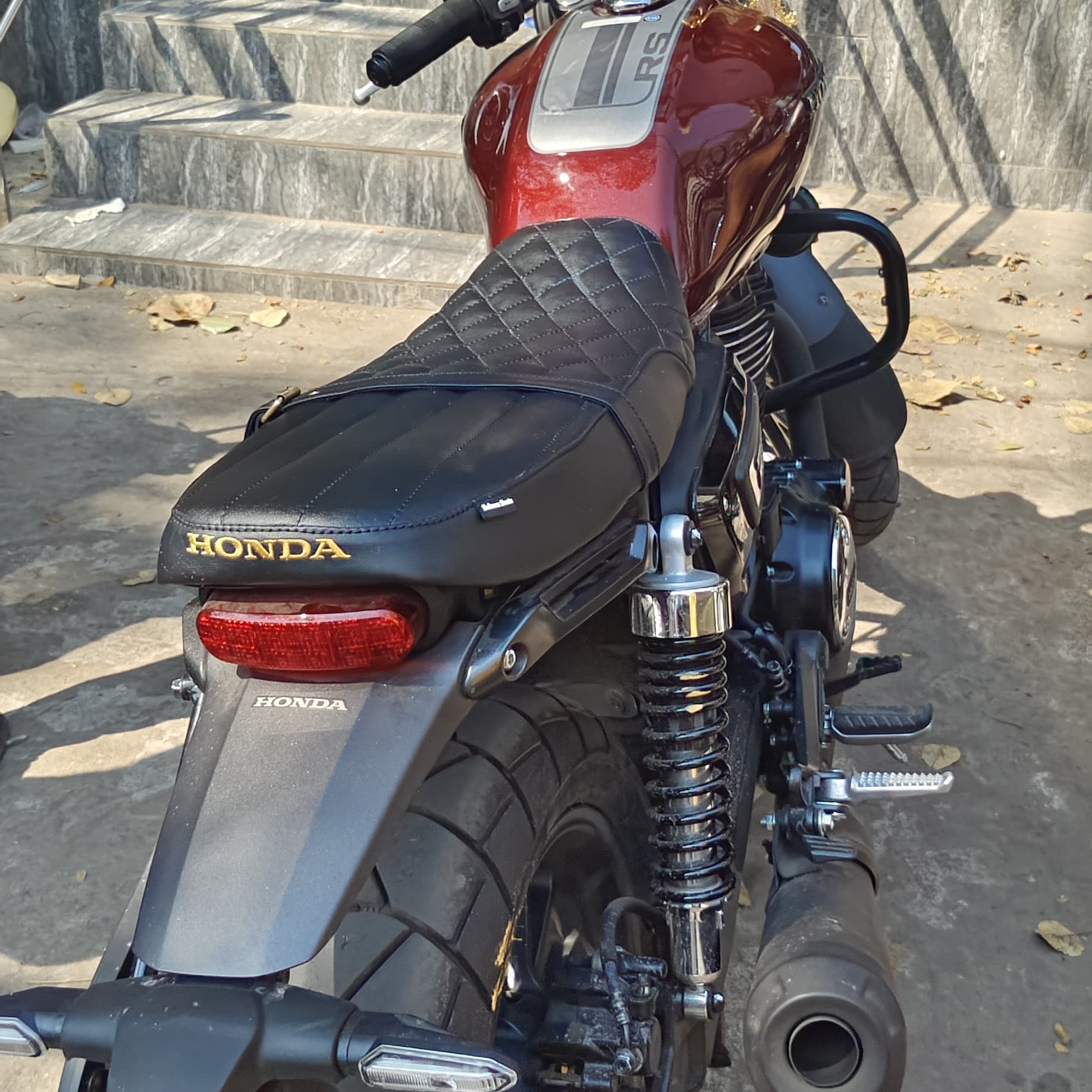 Brat seat - CB350RS & Highness